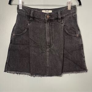 We The Free Denim Mini Skirt Pleated Cut-Off Black Size 26/ US 2